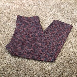 Cascade Sport Performance Capri Leggings / size M